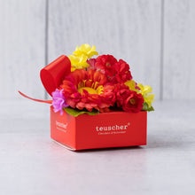 Load image into Gallery viewer, Small Winter Flower Truffle Box
