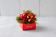 Load image into Gallery viewer, Small Holiday Flower Truffle Box
