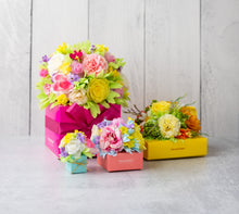 Load image into Gallery viewer, Place Setting - Spring Flowers
