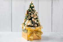 Load image into Gallery viewer, Large Christmas Tree Truffle Box
