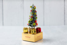 Load image into Gallery viewer, Small Christmas Tree Truffle Box
